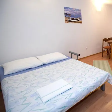 Alen Apartment